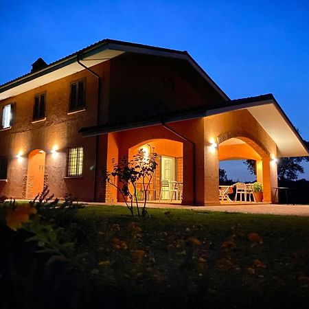 Casale Appia Bed & Breakfast Latina Exterior foto