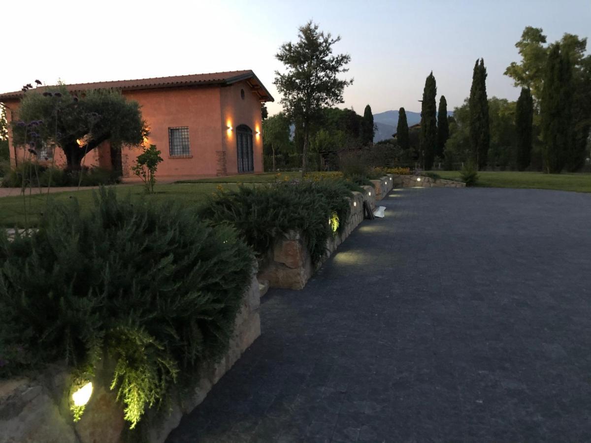 Casale Appia Bed & Breakfast Latina Exterior foto